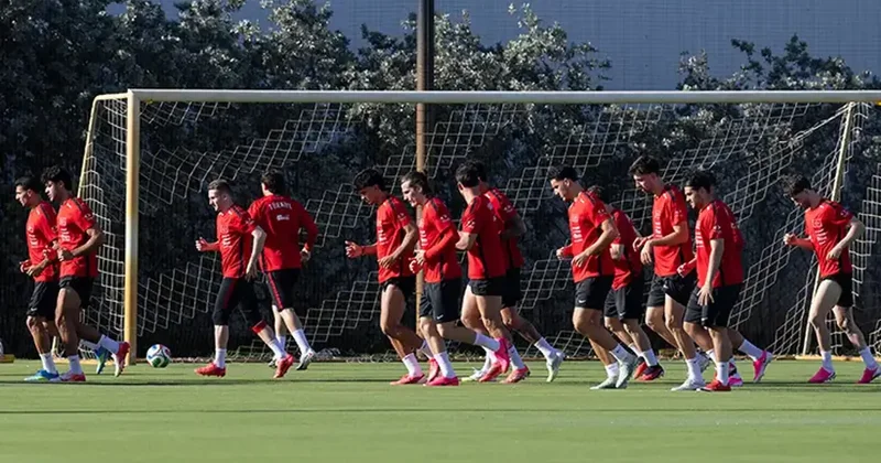 A Milli Futbol Takımı, Venezuela maçı hazırlıklarını tamamladı Fanatik Gazetesi Futbol Haberleri Spor