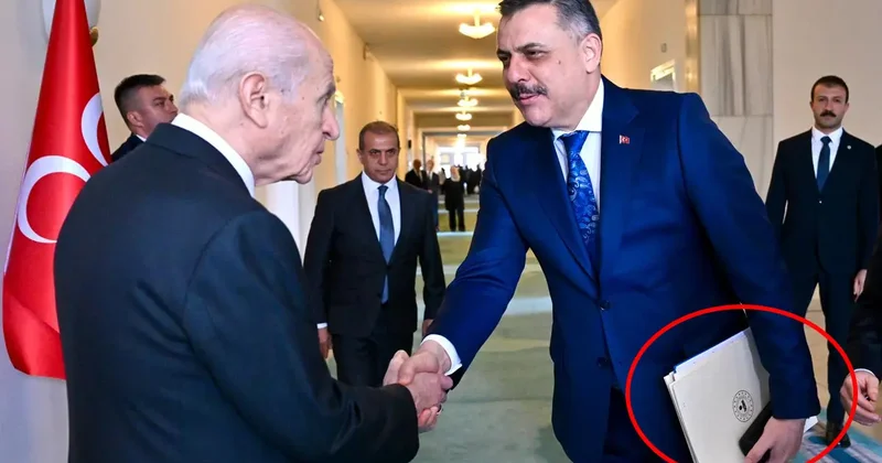 Kulisleri hareketlendiren o dosyanın sırrı ortaya çıktı!