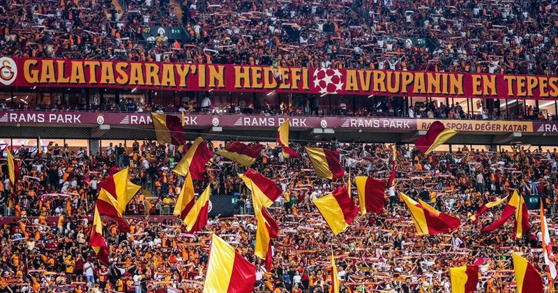Galatasaray, milli takımın iki yıldızının peşinde! Yer yerinden oynayacak
