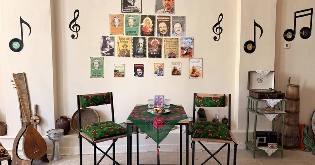 Bu kafede her şey nostaljik Bilecik Haberleri