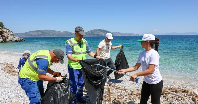 Büyükşehir in çalışmalarıyla öğrenciler çevre bilincini öğreniyor Başkan Çerçioğlu: Doğamızı ve denizlerimizi korumaya devam edeceğiz Aydın Haberleri