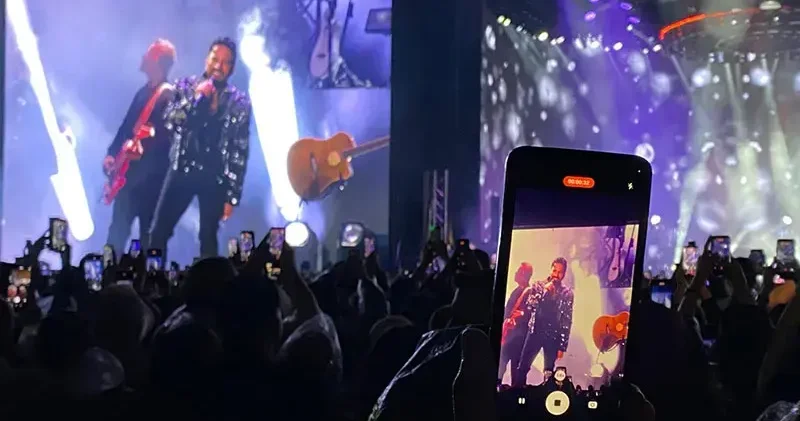 Tarkan, Ankara da sevenleriyle buluştu