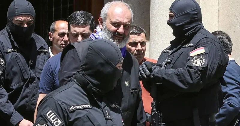 Ermenistan’da genel seçimler öncesinde muhalefetten 6 aday gözaltına alındı