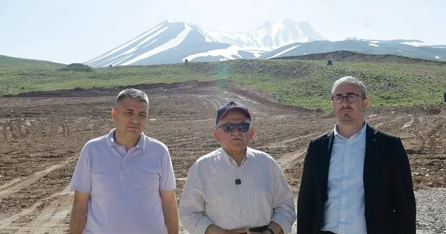 Başkan Büyükkılıç müjdeyi verdi: Erciyes in Develi Kapısı na yürüyen bant Kayseri Haberleri Habertürk Yerel Haberler