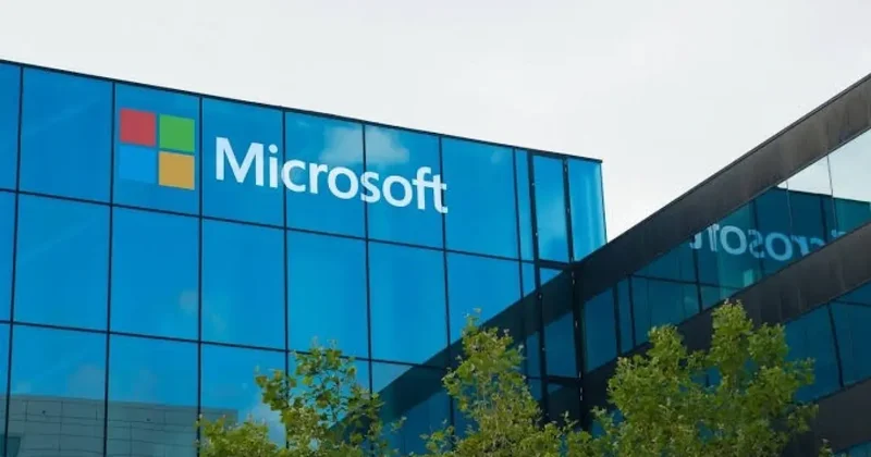 Microsoft 4 bin 800 çalışanını işten çıkarıyor