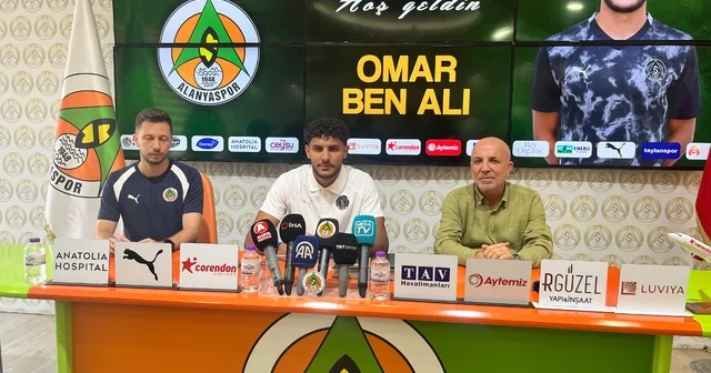 Corendon Alanyaspor, Tunuslu santrfor Omar Ben Ali yi renklerine bağladı Hasan Çavuşoğlu: Fazla transfer yapmayı düşünmüyoruz Antalya Haberleri Habertürk Yerel Haberler