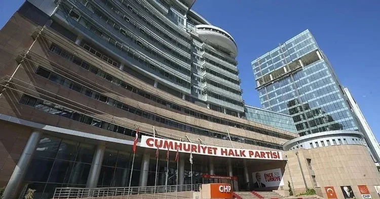 CHP YDK itirazları görüştü! 7 il başkanı ve 1 eski yedek üyenin itirazları reddedildi