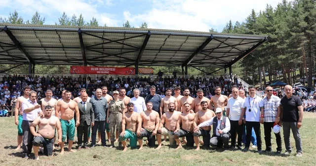 Akdağ Karakucak Güreşleri nin başpehlivanı Kenan Gör oldu Erzurum Haberleri Habertürk Yerel Haberler