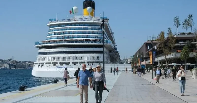 İstanbul kruvaziyerde rekora koşuyor! Yeni hedef 1 milyon yolcu