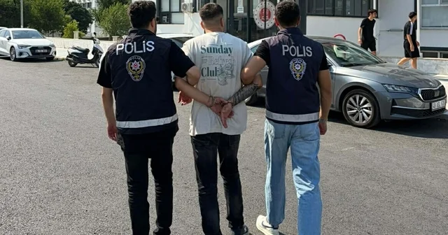 22 yıl hapis cezasıyla aranan hükümlü, havalimanında yakalandı Muğla Haberleri Habertürk Yerel Haberler