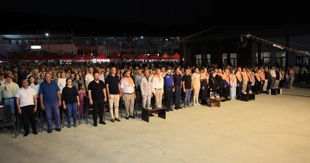 10. Çameli Festivali geleneksel Yörük göçü yürüyüşü ile başladı Çameli nde festival coşkusu: Yörük kültürü yeniden canlandı Denizli Haberleri Habertürk Yerel Haberler