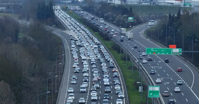 Anadolu Otoyolu nun Kocaeli kesimi trafiğe kapatılacak