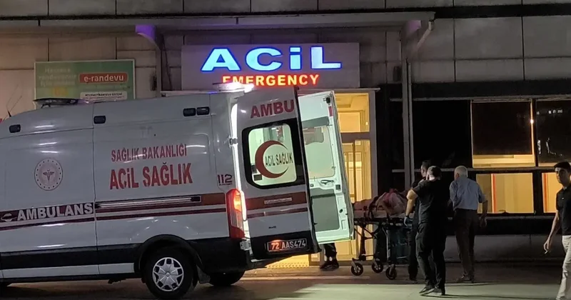 Batman’da iki otomobil tünel girişinde çarpıştı: 12 yaralı