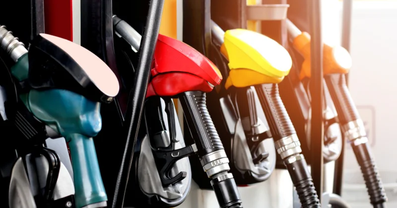 Motorine indirim mi geldi? Mazot fiyatı ne kadar oldu? 6 Ağustos 2026 Perşembe İstanbul, İzmir, Ankara BENZİN VE MOTORİN güncel akaryakıt fiyatları