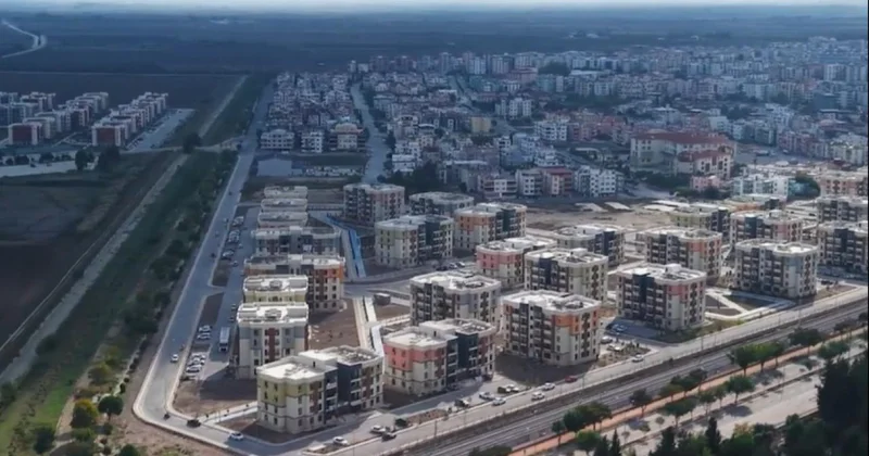 Asrın inşasında Adana da 12 bin 73 konut ve köy evi inşa edildi