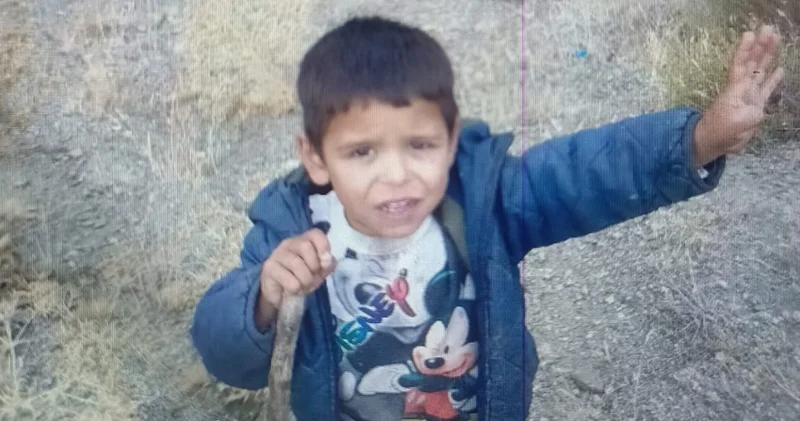 Son dakika haberleri: 4 yaşındaki küçük Yunus Emre nin ölümünde cinayet iddiası: Anne ve üvey baba dahil 5 aile üyesi gözaltında! Afyonkarahisar haberler Son dakika haberleri