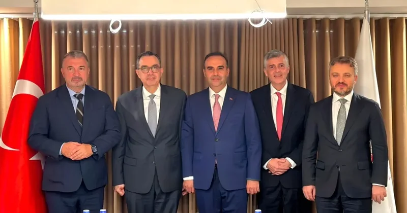 Türkiye nin sanayi ve teknoloji planları dünyanın dikkatini çekti