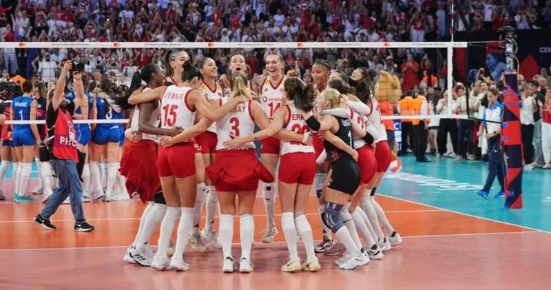 FİLENİN SULTANLARI FİNAL MAÇI CANLI YAYIN KANALI: İtalya Türkiye voleybol final maçı ne zaman, saat kaçta, hangi kanalda?