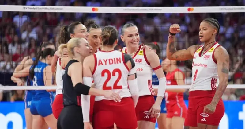 Filenin Sultanları Avrupa şampiyonluğu için parkede! Dev finalde rakibimiz İtalya
