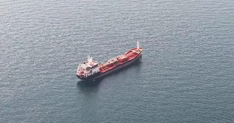 Silivri’de batan gemideki 10 mürettebatı arama çalışmaları 5’inci gününde devam ediyor