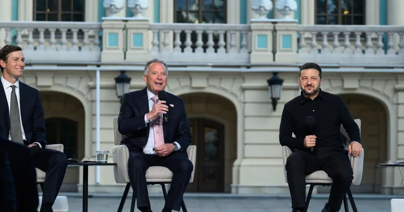 Zelenskiy, Trump ın özel temsilcileri Witkoff ve Kushner le Kiev de görüştü
