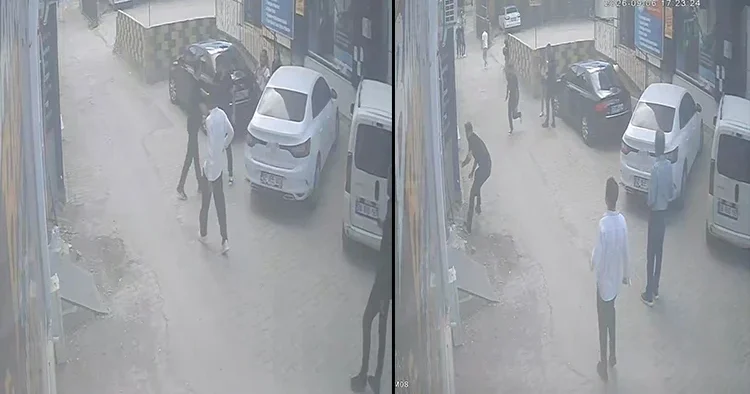 Genç kızı kurtarmak için araya girince bıçaklandı