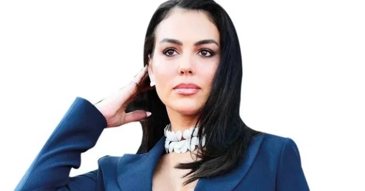 Mücevherleri göz kamaştırdı