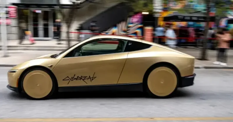 Direksiyonsuz Tesla Washington da tökezledi: İncelemeye alındı!
