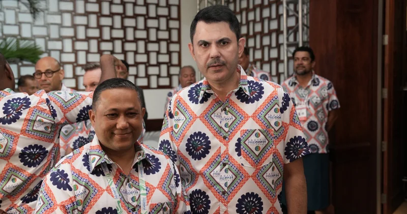 Bakan Kurum Nepal Dışişleri Bakanı ile görüştü