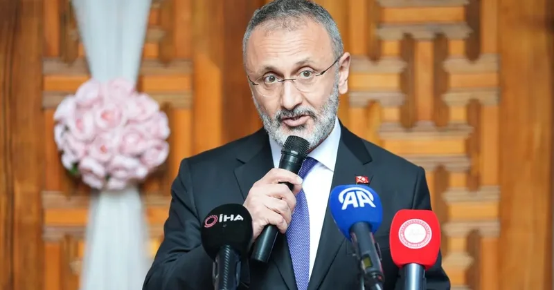 Eyüpsultan Belediye Başkanı Mithat Bülent Özmen görevden uzaklaştırıldı