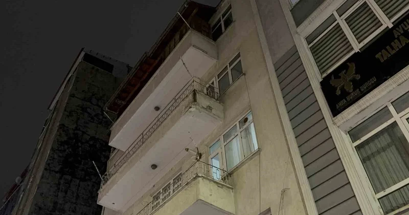 Samsun İlkadım da karısını bıçakla yaralayan koca yunus polislerince gözaltına alındı
