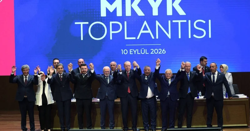 AKP’de transfer listesi kabardı... İki sayfalık liste ortaya çıktı: 4 milletvekili daha geçecek Sözcü Gazetesi