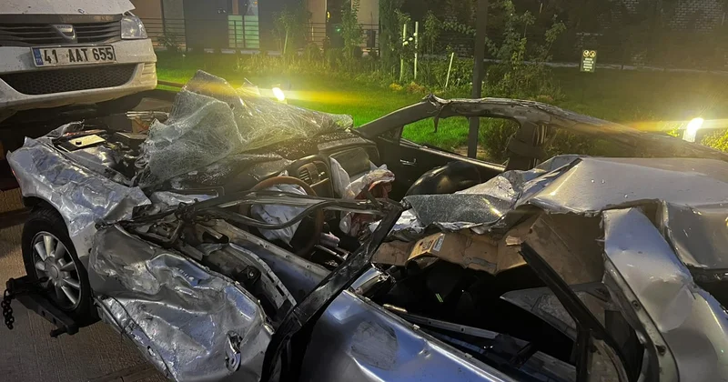 Ankara da feci kaza! Takla atan otomobil karşı şeride uçtu: 2 ölü