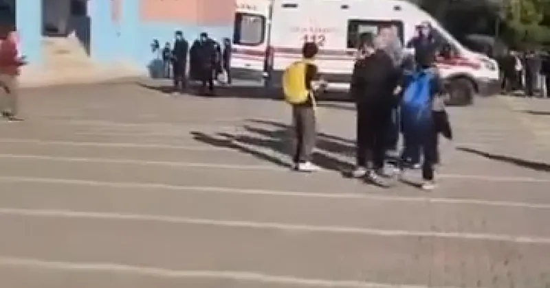 İstanbul da bir ortaokulda öğrenciler arasında kavga: 8 öğrenci yaralandı!