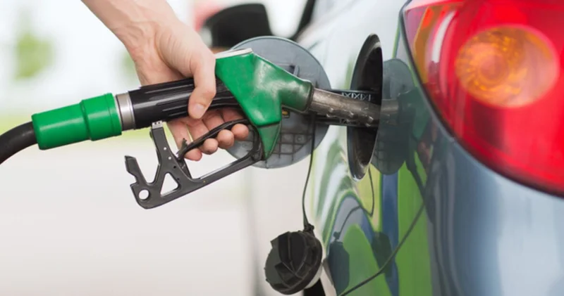SON DAKİKA Araç sahipleri dikkat: Motorine dev indirim... İşte 6 Ekim 2026 güncel benzin, LPG ve motorin fiyatları
