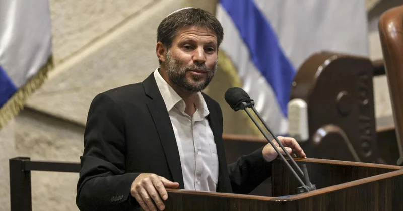 Eli kanlı İsrailli aşırı sağcı bakan Smotrich: Mısır bize saldırırsa Sina kalmaz