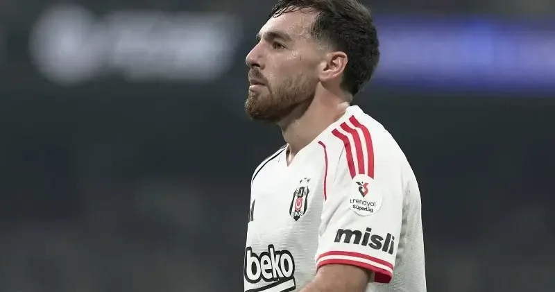 Orkun Kökçü suskunluğunu bozdu: Kırmızı kart açıklaması yaptı Futbol Haberleri