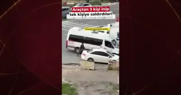 Trafikte sinirler iyice gerildi! Meydan muharebesi gibi kavga