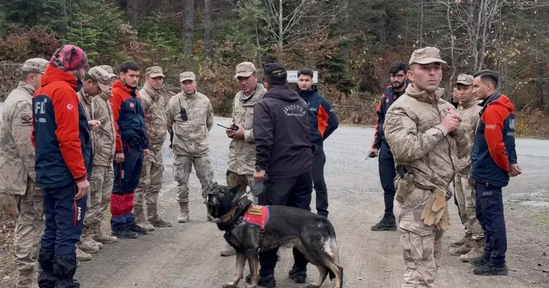43 yaşındaki anne ile 5 yaşındaki oğlu günlerdir kayıp! Tüm kurumlar seferber edildi: Umudumuz bir evde saklanıyor olmaları
