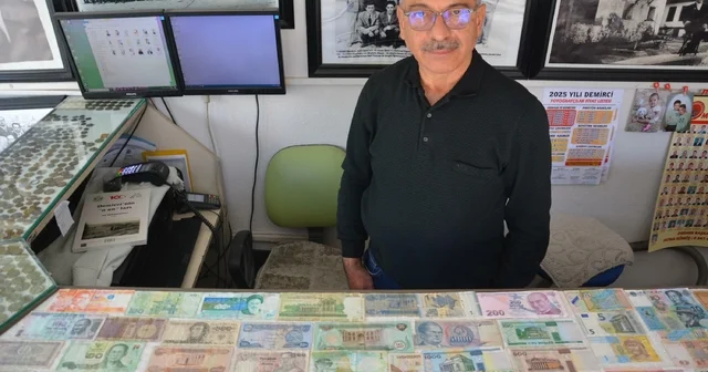 Manisalı fotoğrafçı 50 ülkenin paralarıyla koleksiyon oluşturdu Manisa Haberleri