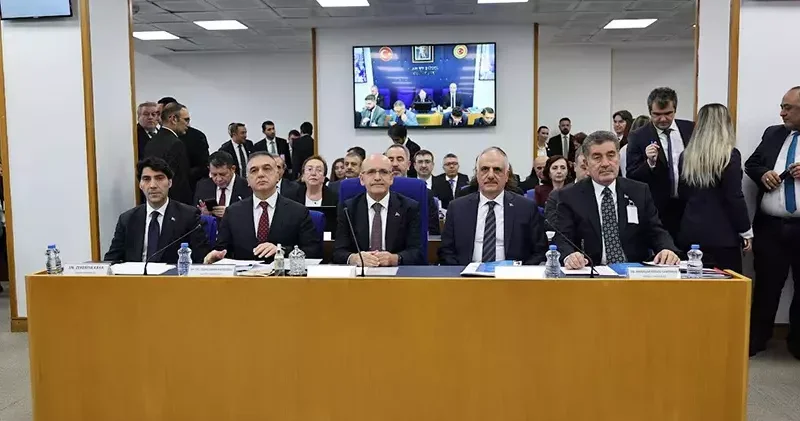 Bakan Şimşek: Vergi ve harçlardaki güncellemenin daha düşük oranda yapılması gündemimizde