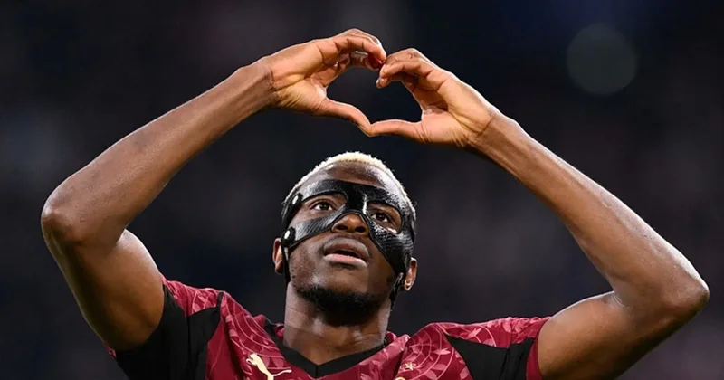 Victor Osimhen, Ajax maçıyla tarihe geçti! Nijeryalı yıldız durdurulamıyor...