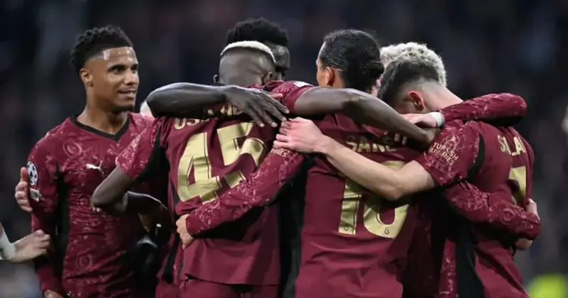 Osimhen geceye damga vurdu! Aslan Ajax ı Hollanda da dağıttı