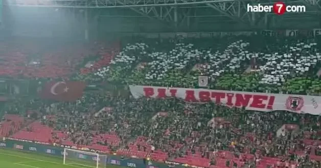 Samsun taraftarından maç öncesinde Filistin e destek