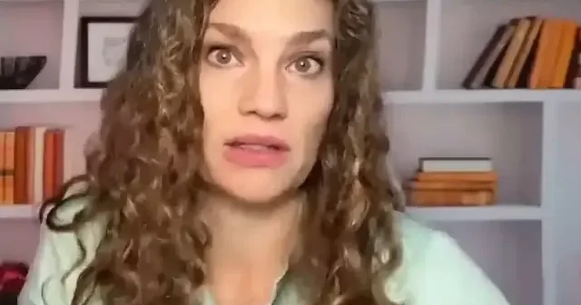 Nevşin Mengü’nün İmamoğlu eleştirisi kendi mahallesini ayağa kaldırdı: Canlı yayında muhalif lincine isyan etti VİDEO İZLE