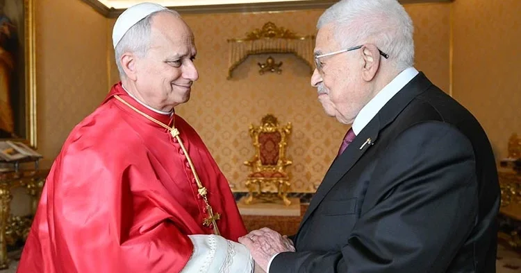 Papa 14. Leo ile Filistin Devlet Başkanı Abbas görüştü