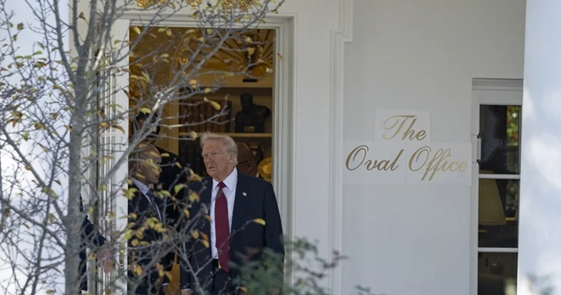 Beyaz Saray da üzerinde Oval Ofis yazılı kağıt tabela ya Demokratlar tepki gösterdi Dış Haberler