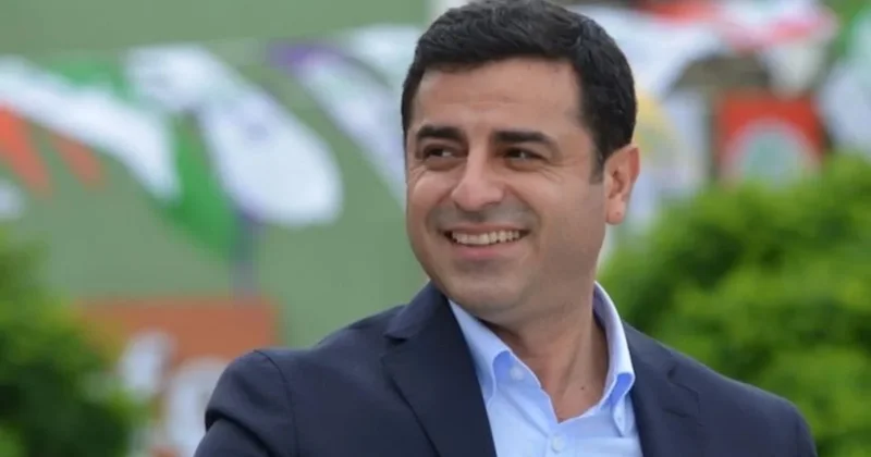 Saray a yakın yazarın iddiası: Demirtaş ın tahliyesine saatler kaldı Sözcü Gazetesi