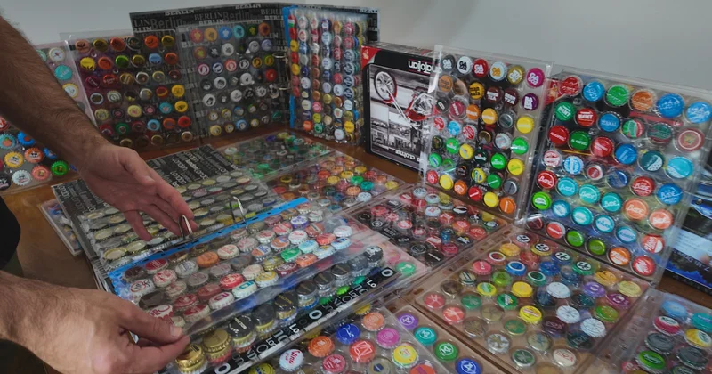 Oğluyla oturup oyun oynayan adam tesadüfen köşeyi döndü Sözcü Gazetesi