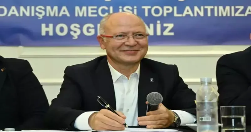 Bursa da 800 yeni üye AK Parti ye katıldı